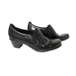 clarks womens black leather slide on 2" heel loafers size 7.5m.